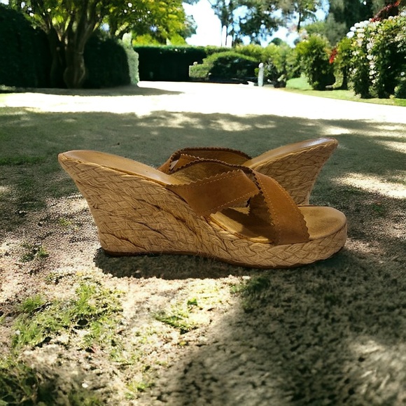 Michael Kors Vintage espadrille suede mules. Gently worn. Super vintage - Picture 15 of 17